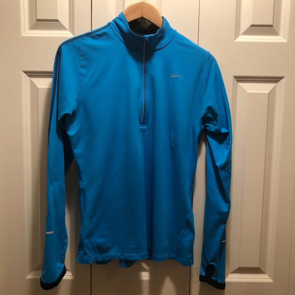 Nike Dri-FIT Long Sleeve 1/4 Zip w/Thumb Holes